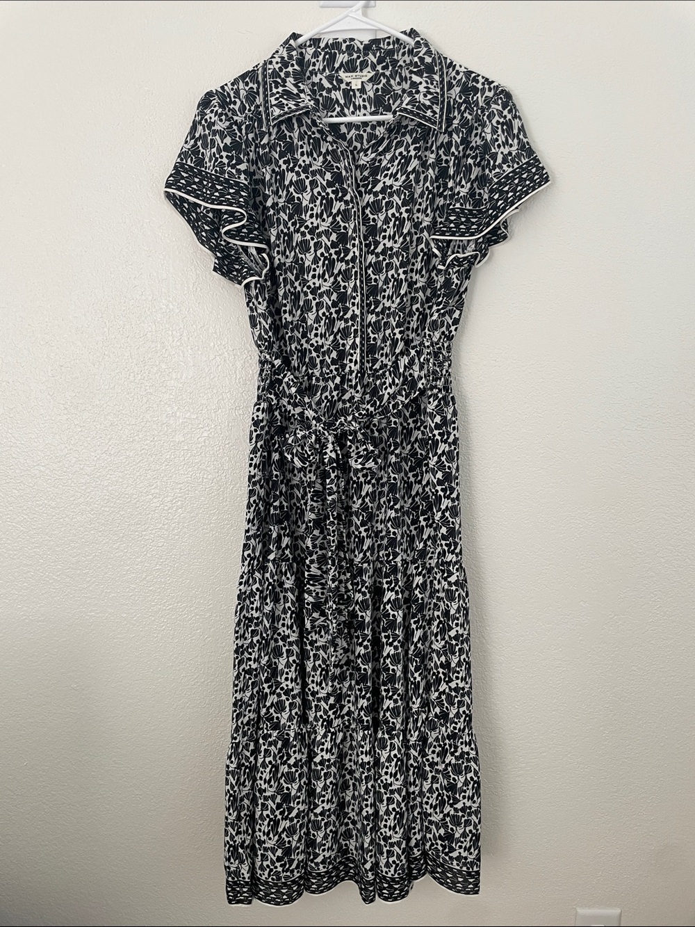 Max Studio Black and White Printed Maxi Dress